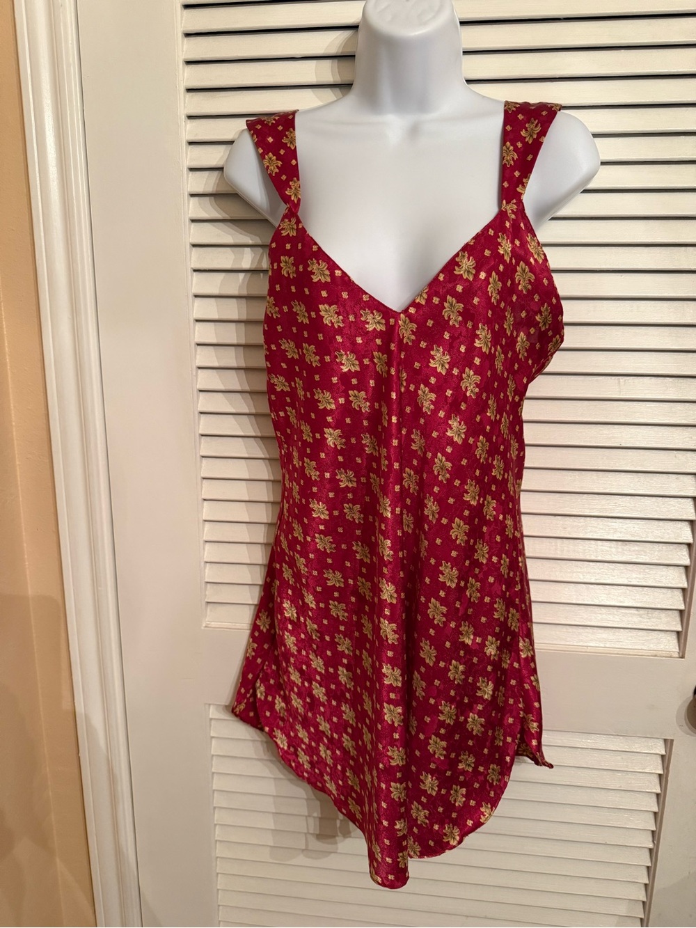 Victoria's Secret Maroon Cami with Gold Floral Print size M